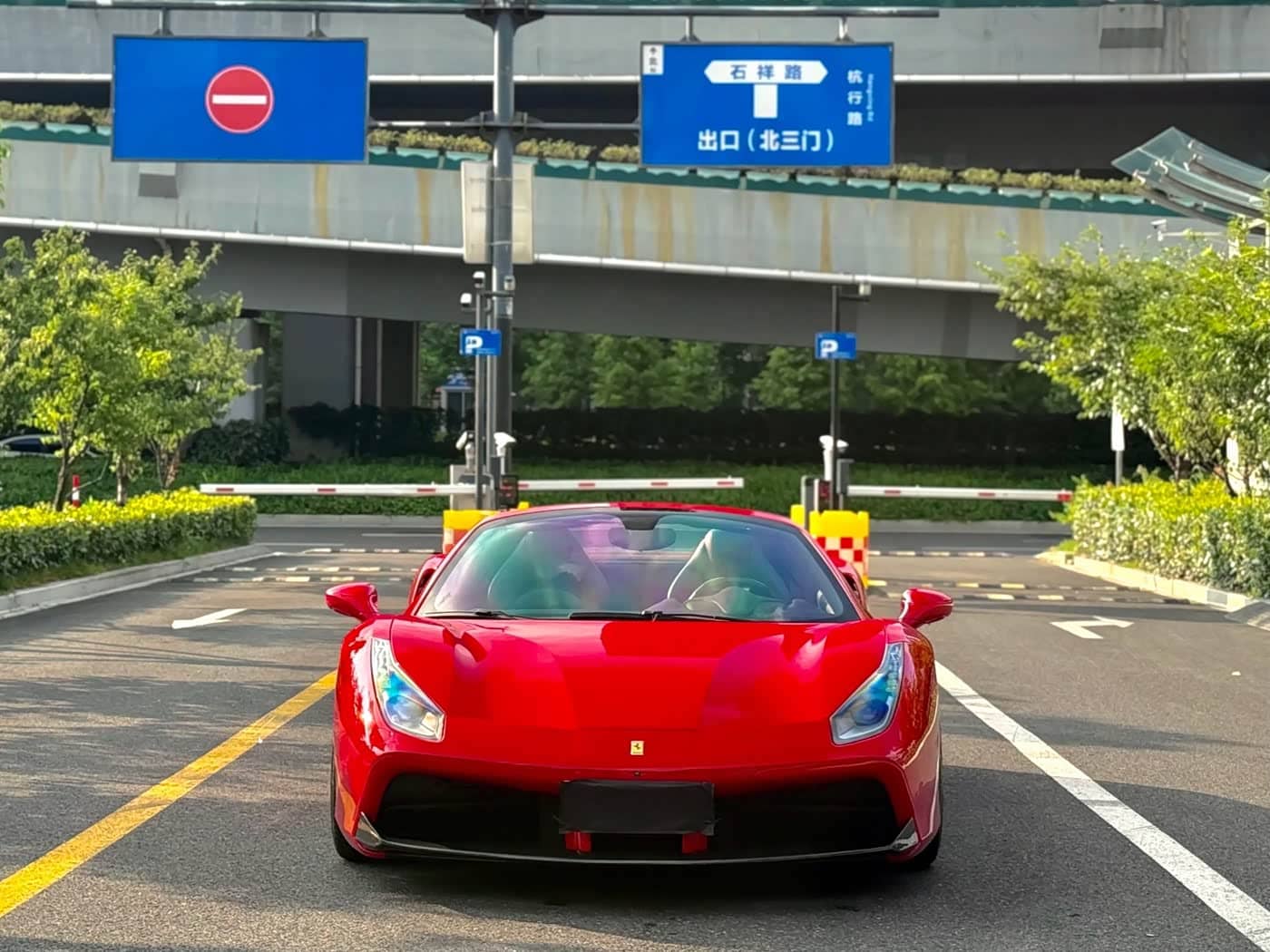 Ferrari 488