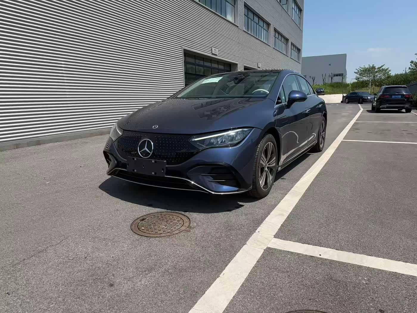 Mercedes-Benz EQE