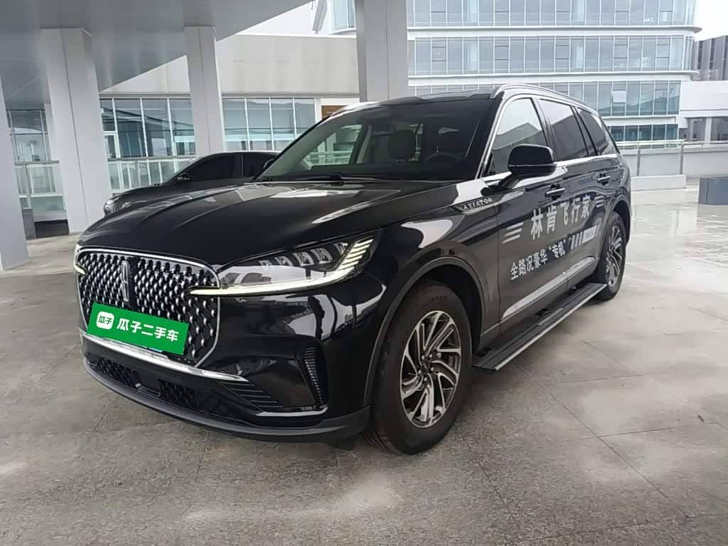 Lincoln Aviator