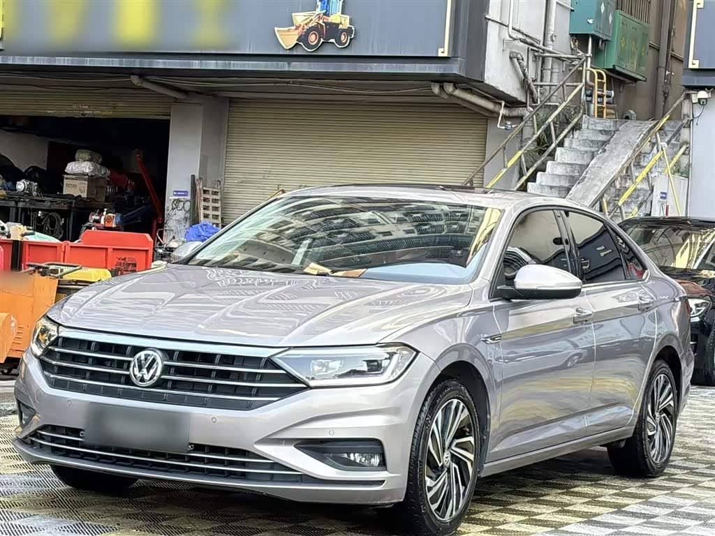 Volkswagen Sagitar