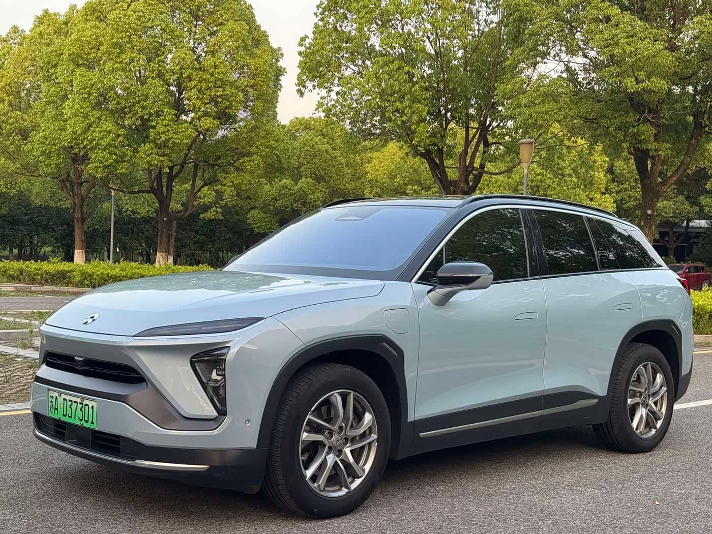 NIO ES6