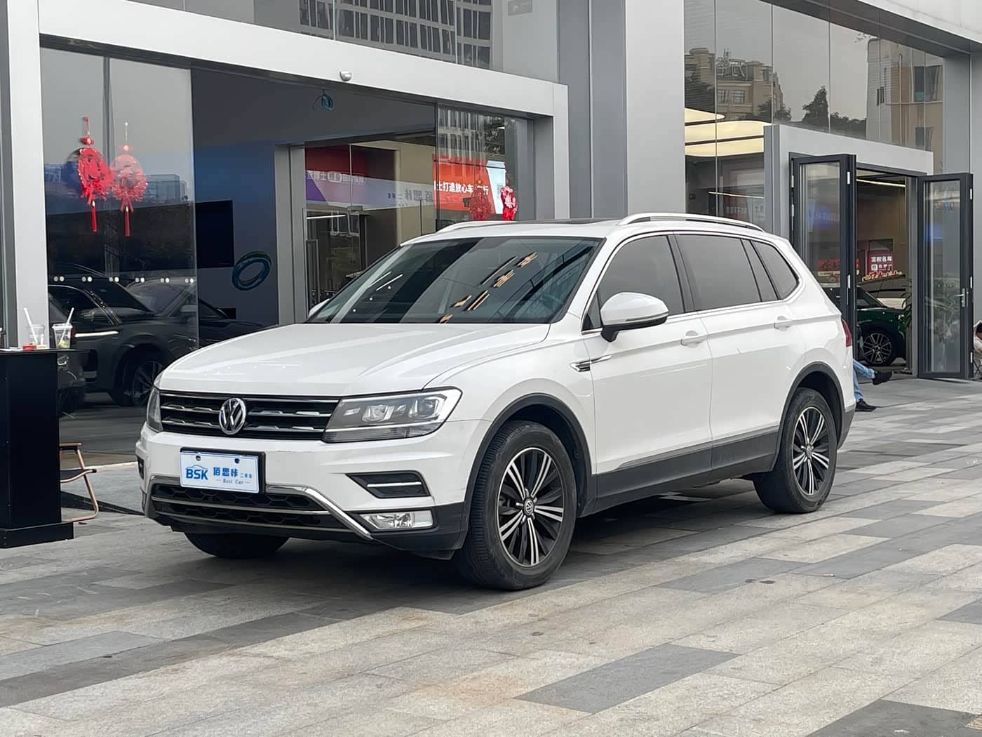 Volkswagen Tiguan L