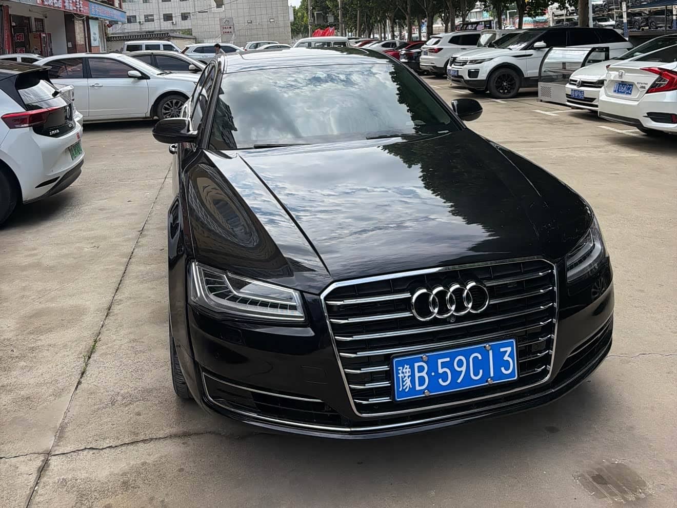 Audi A8