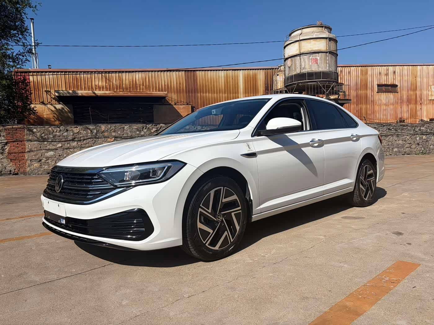 Volkswagen Sagitar
