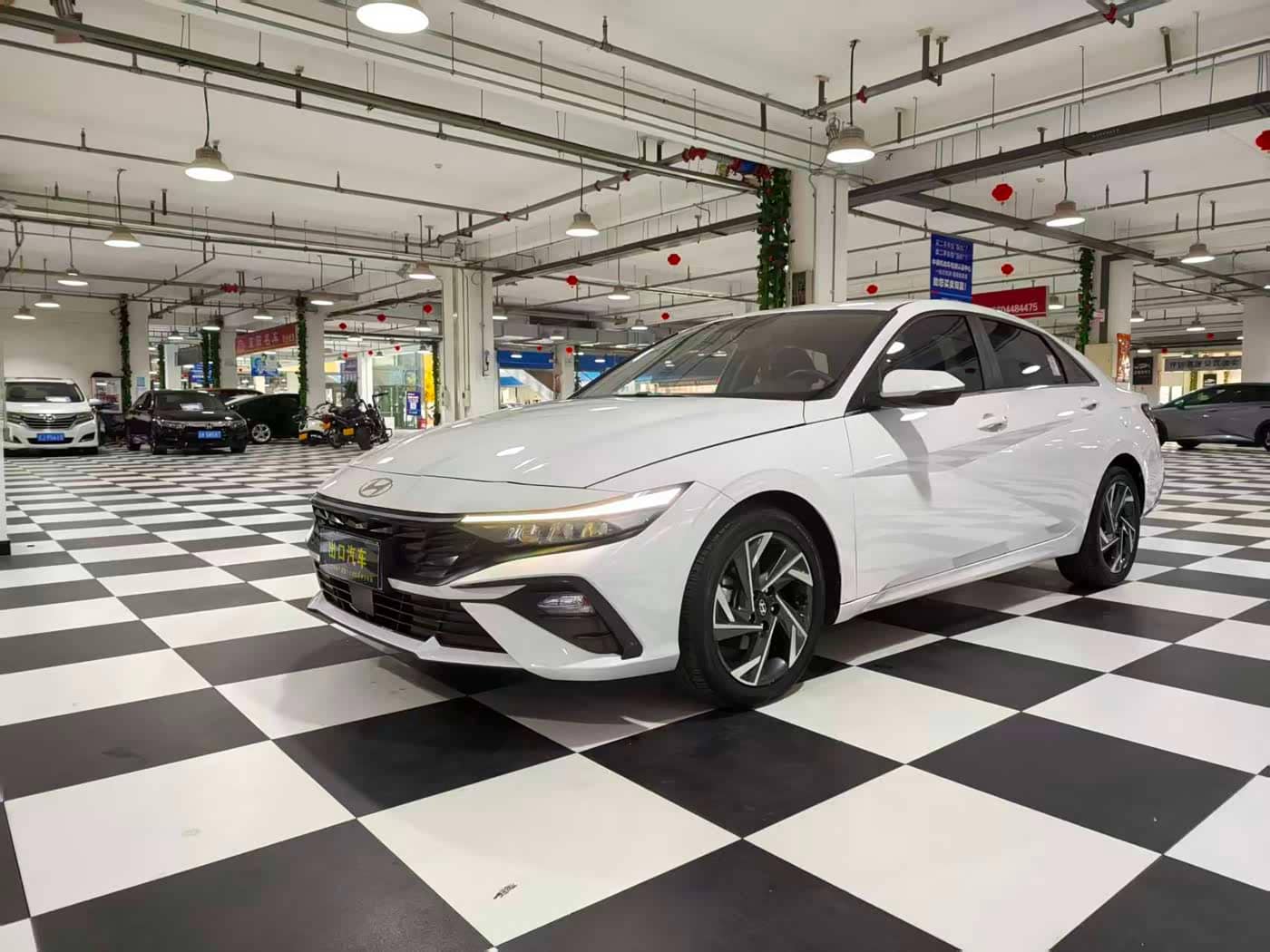 Hyundai Elantra