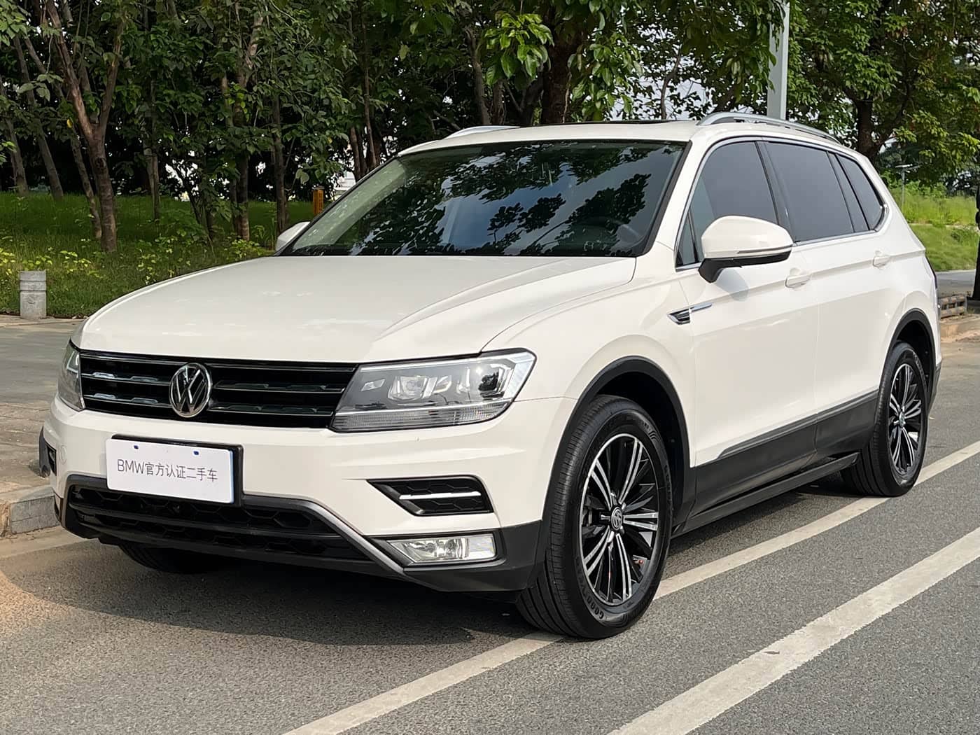 Volkswagen Tiguan L