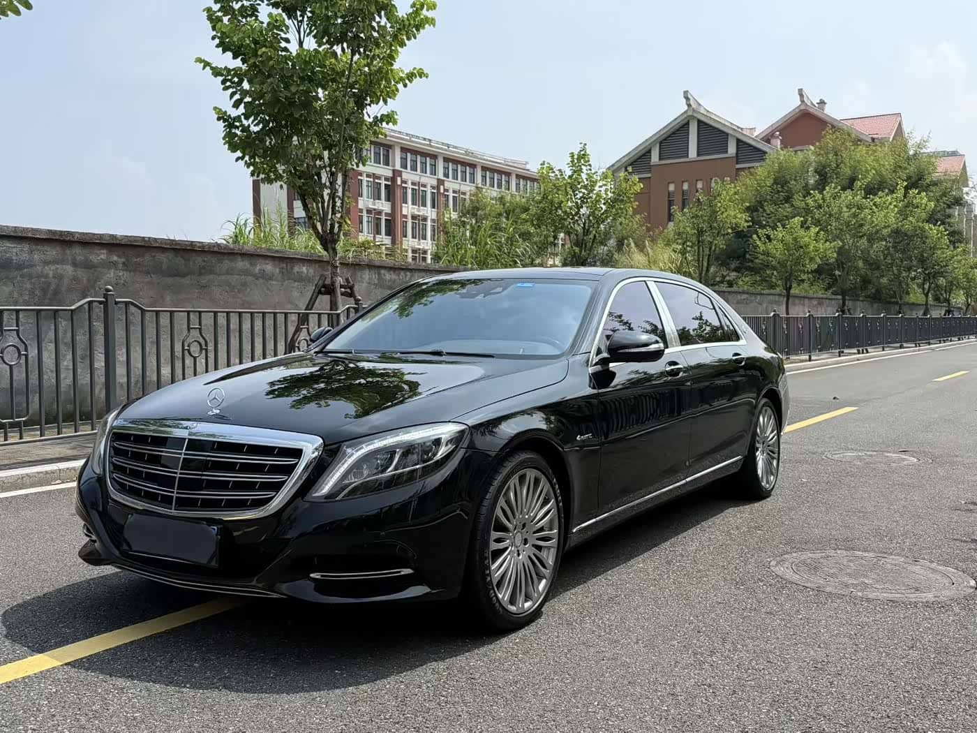 Mercedes-Benz Maybach S-Class