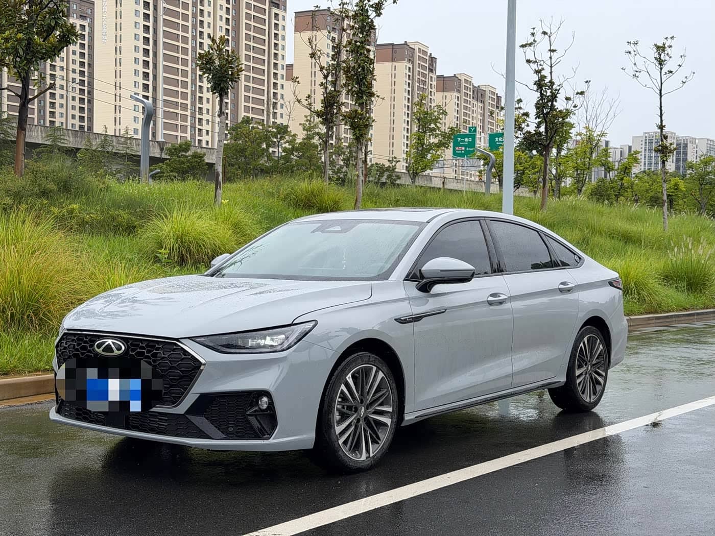 Chery Arrizo 8 PRO