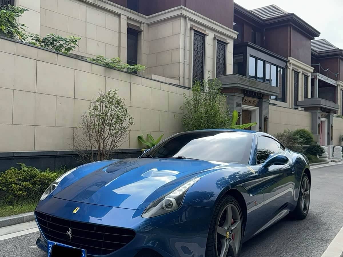 Ferrari California T
