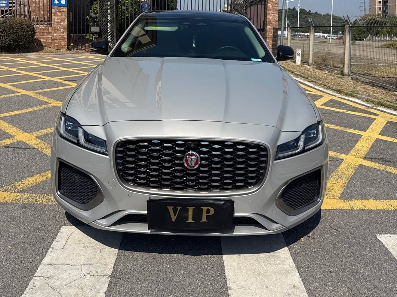Jaguar XFL