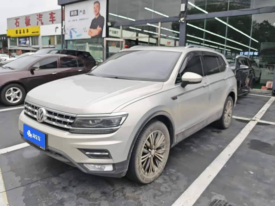 Volkswagen Tiguan L
