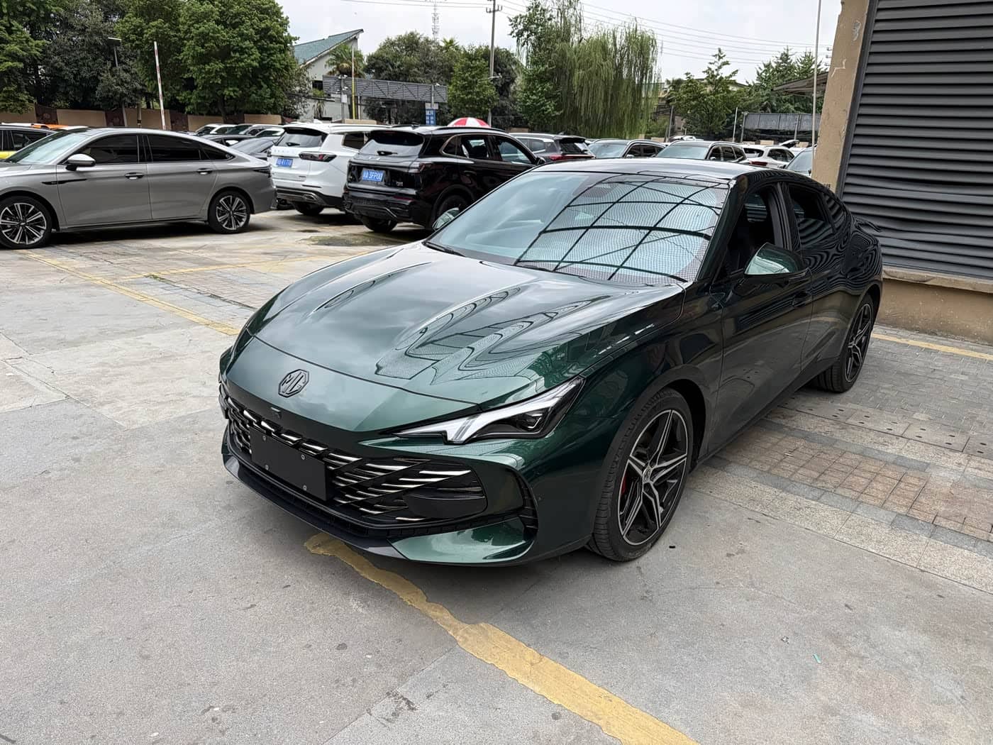 MG MG7