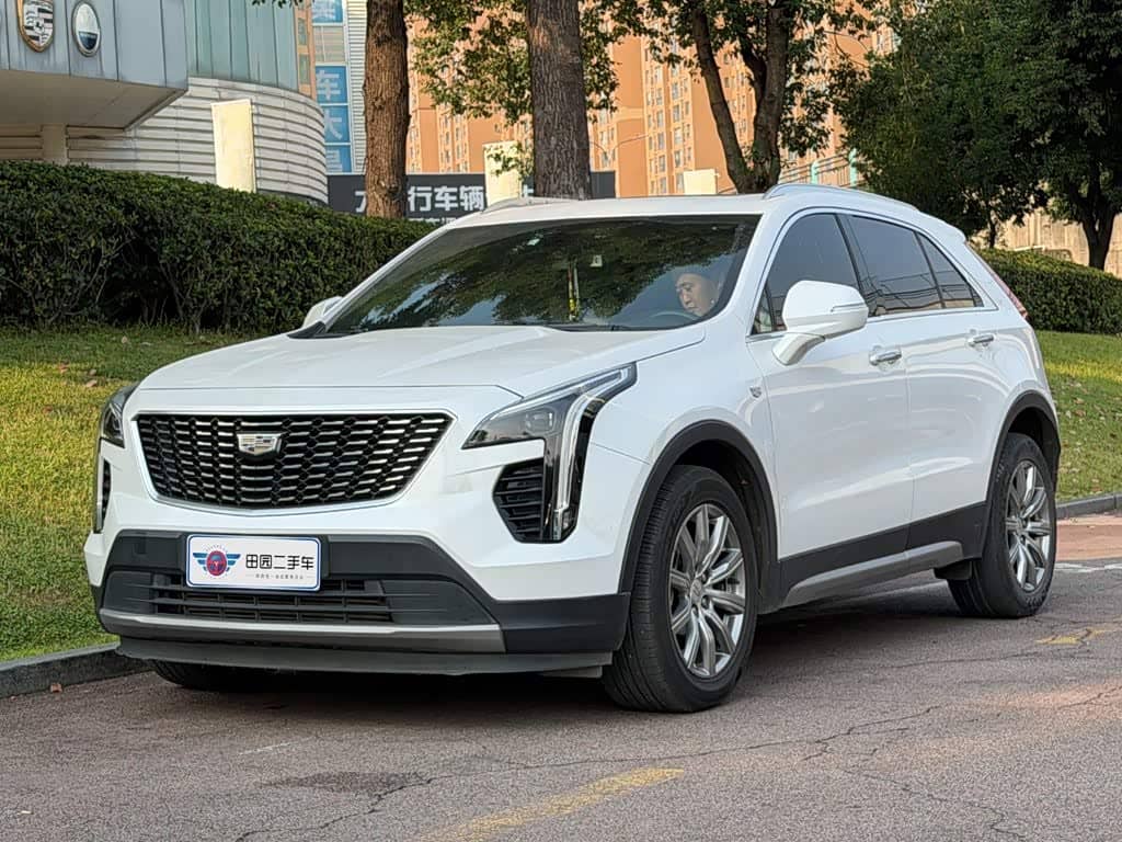 Cadillac XT4