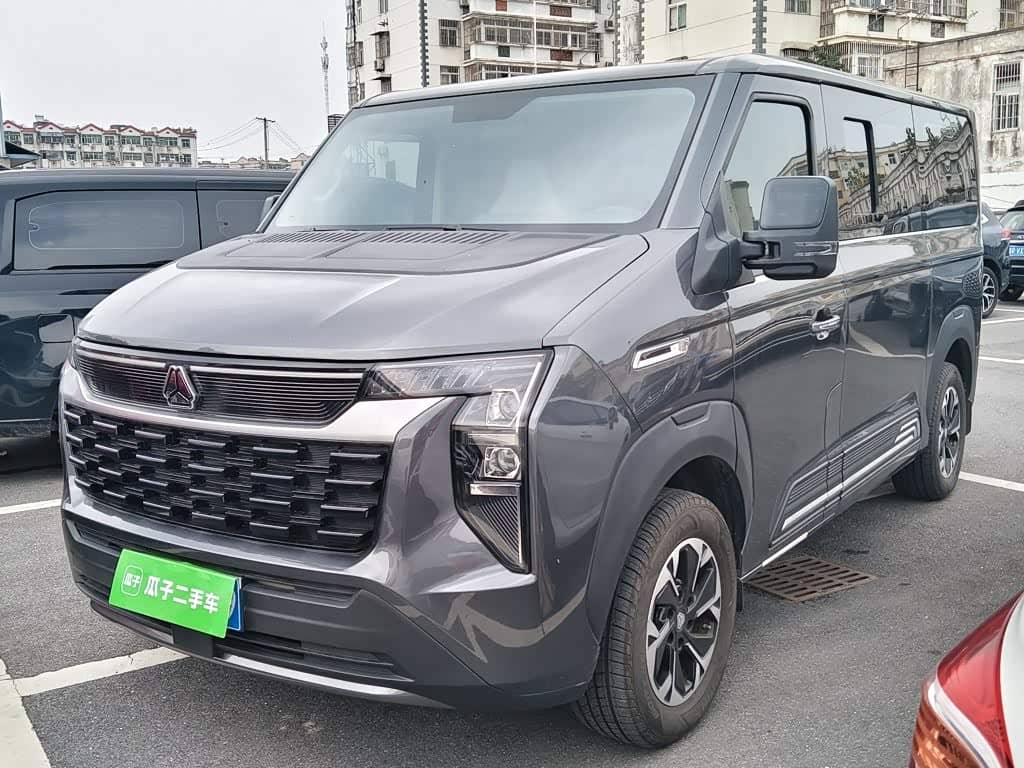Sinotruk Xianfeng V
