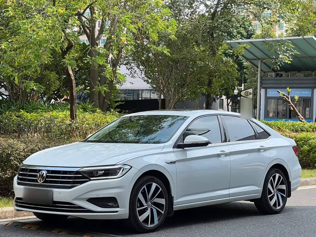 Volkswagen Sagitar