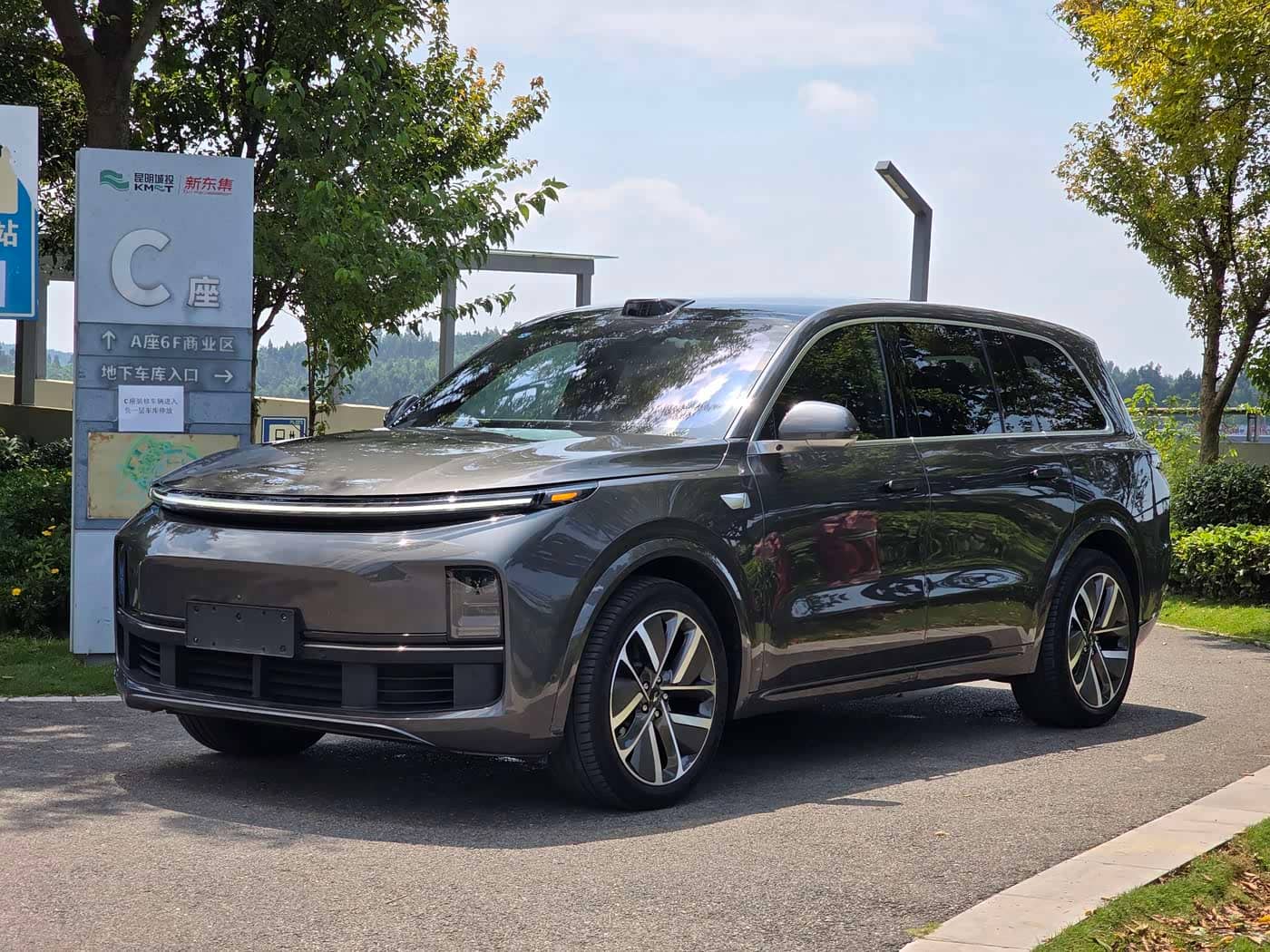 Li Auto Li Xiang L9