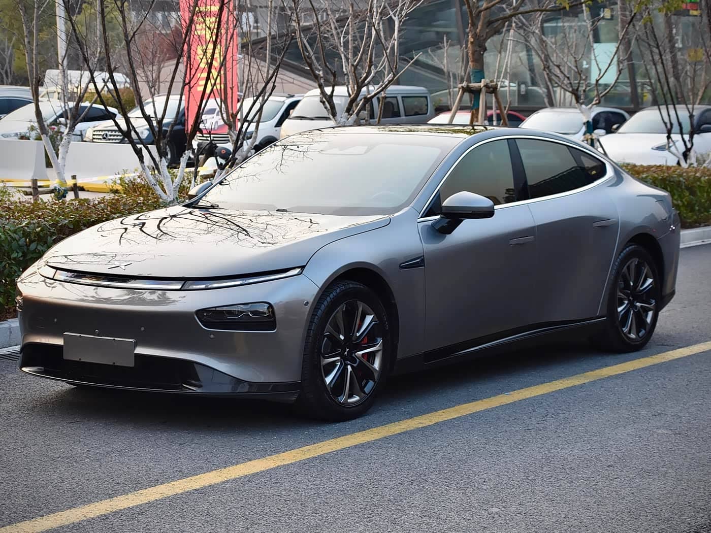XPeng P7
