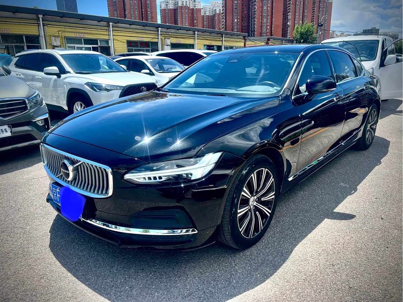 Volvo S90
