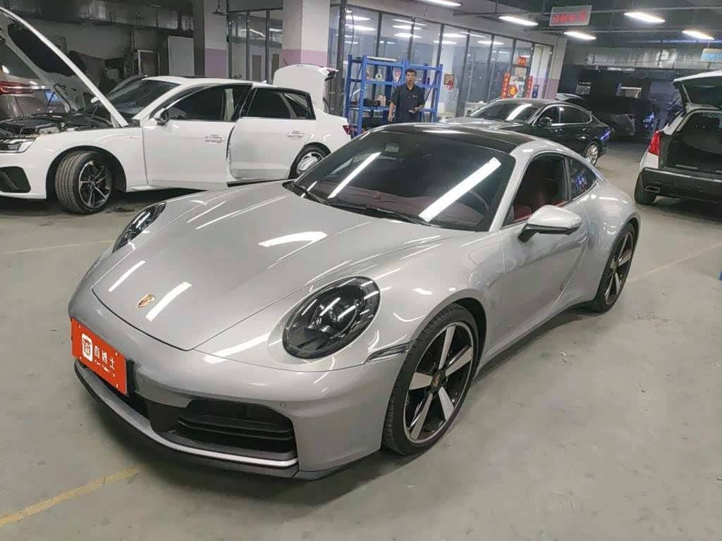 Porsche 911