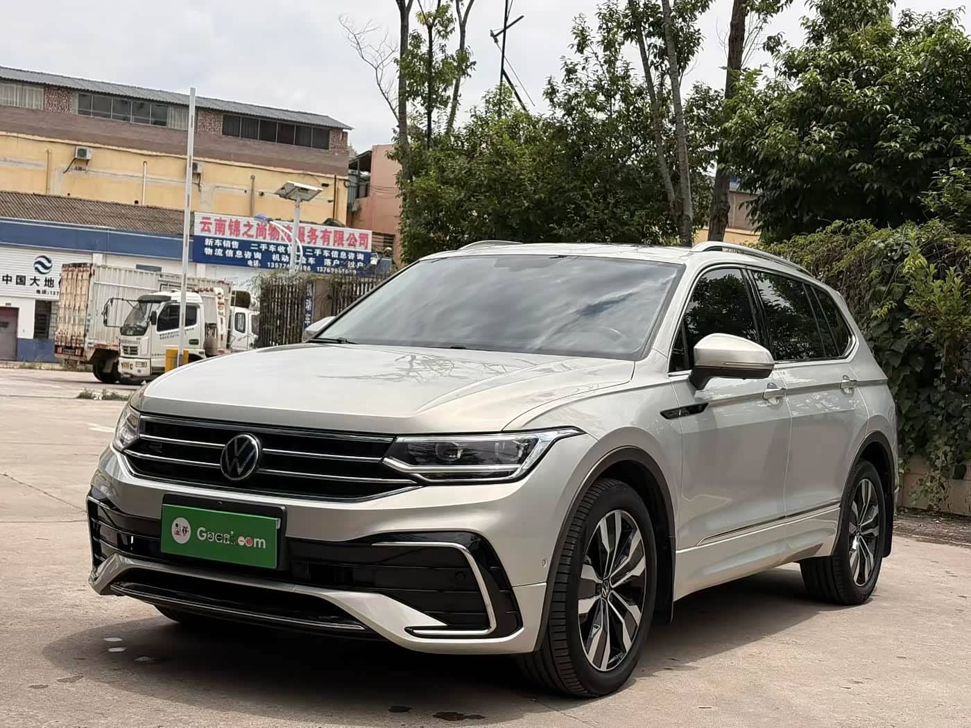 Volkswagen Tiguan L