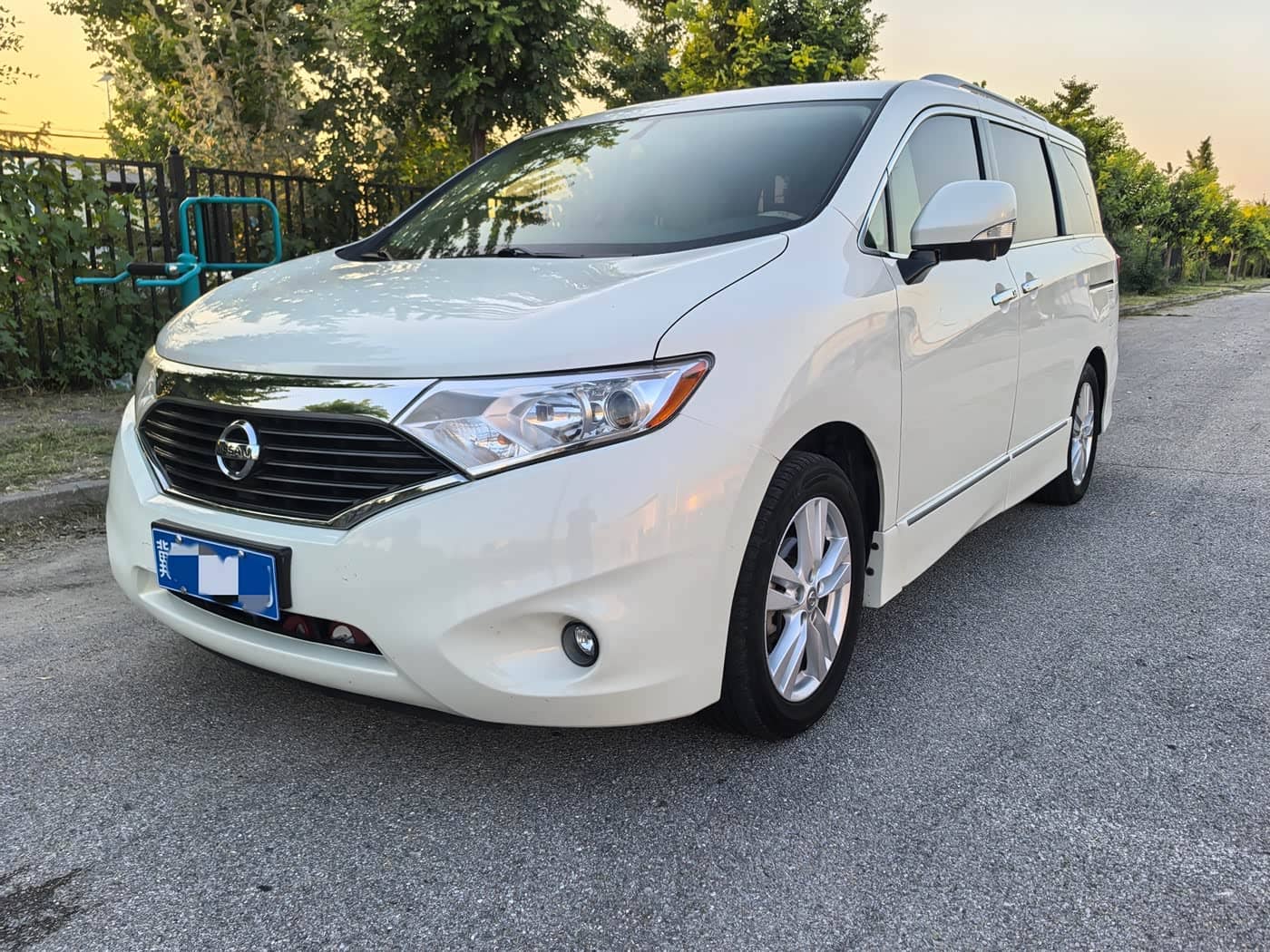 Nissan Quest