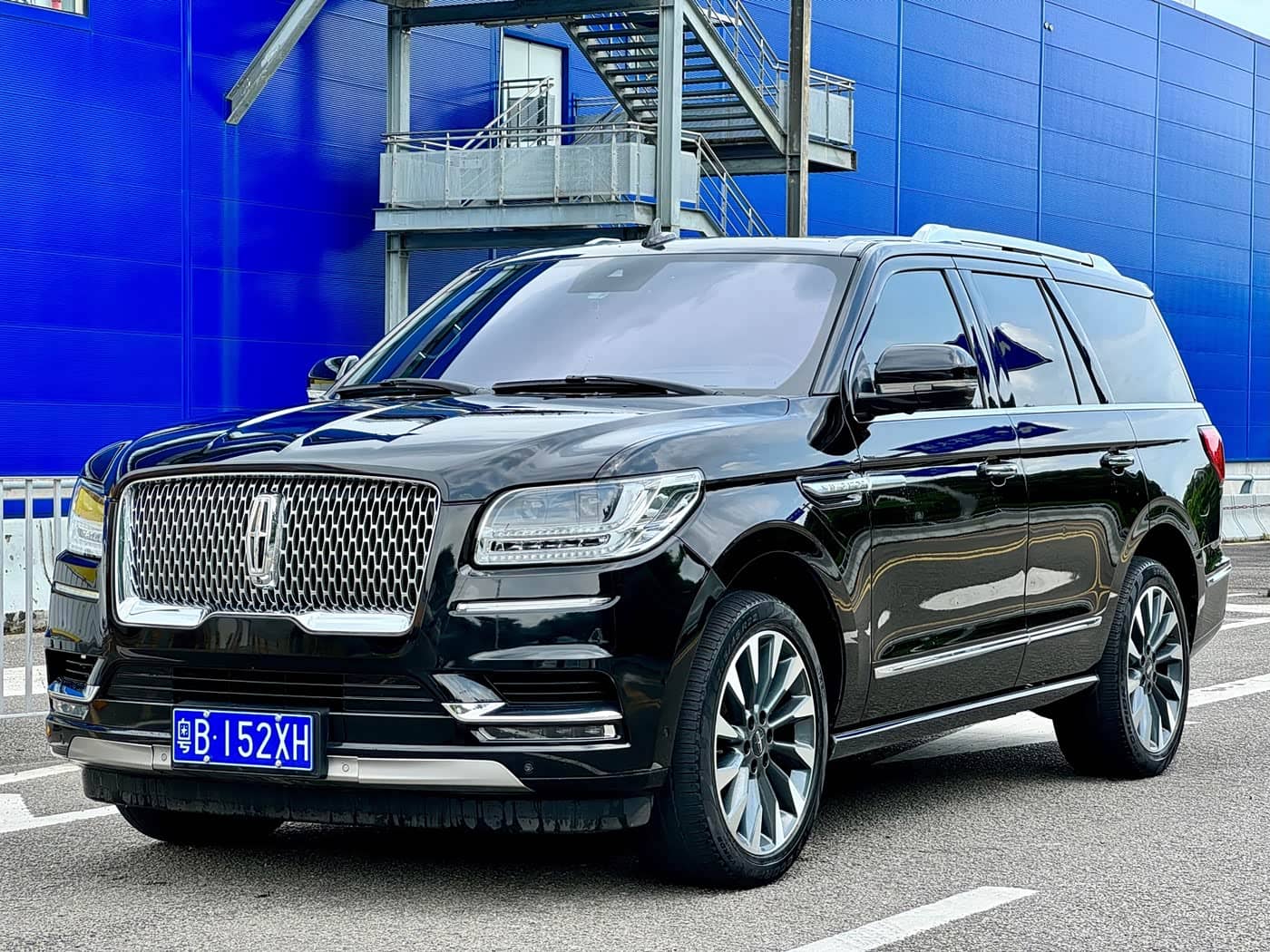 Lincoln Navigator
