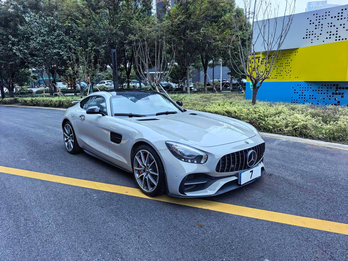 Mercedes-Benz AMG GT