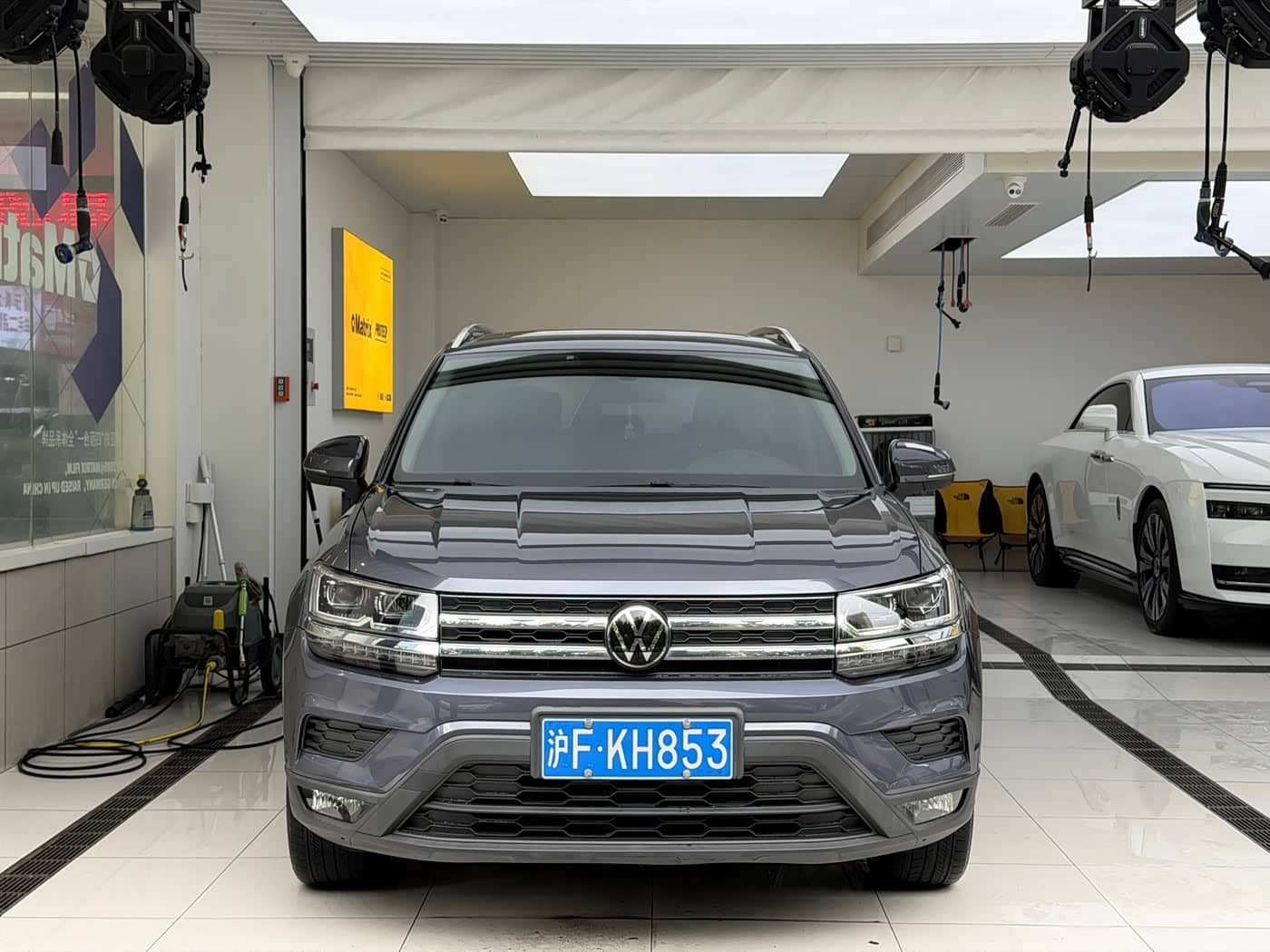 Volkswagen Tharu