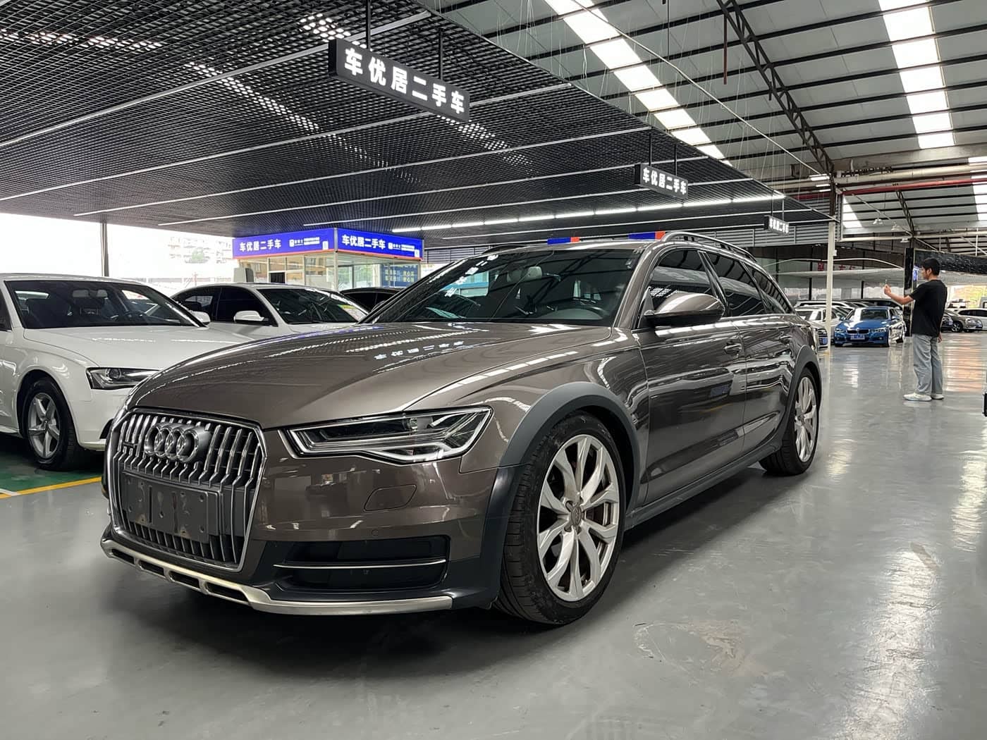 Audi A6