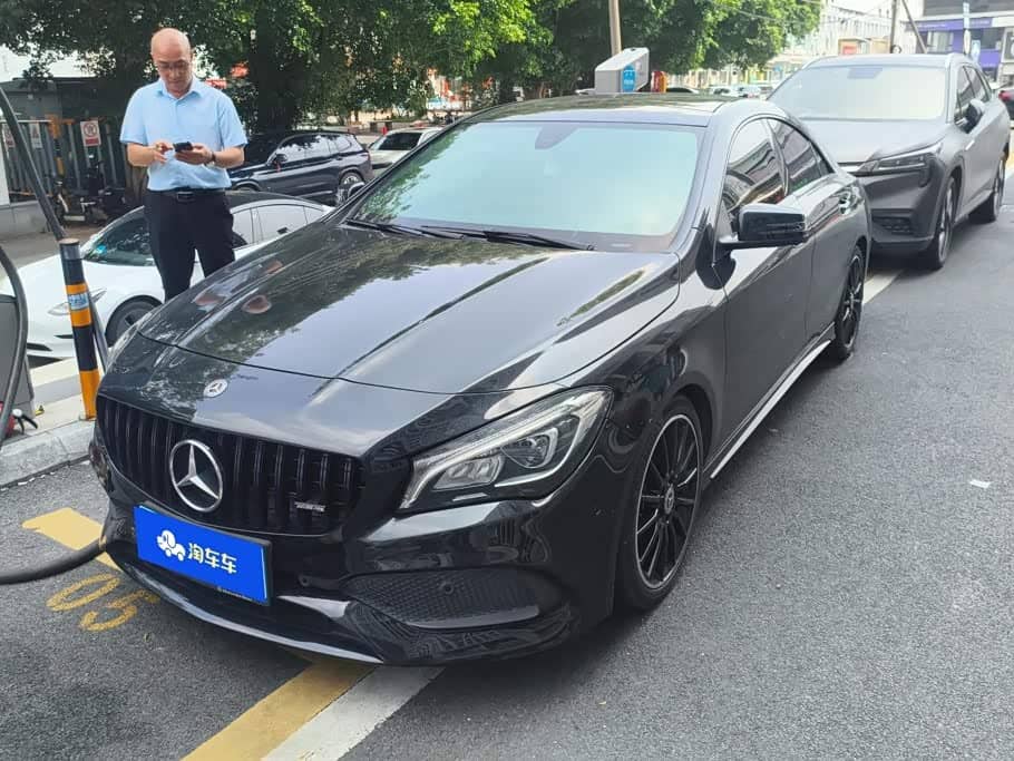 Mercedes-Benz CLA