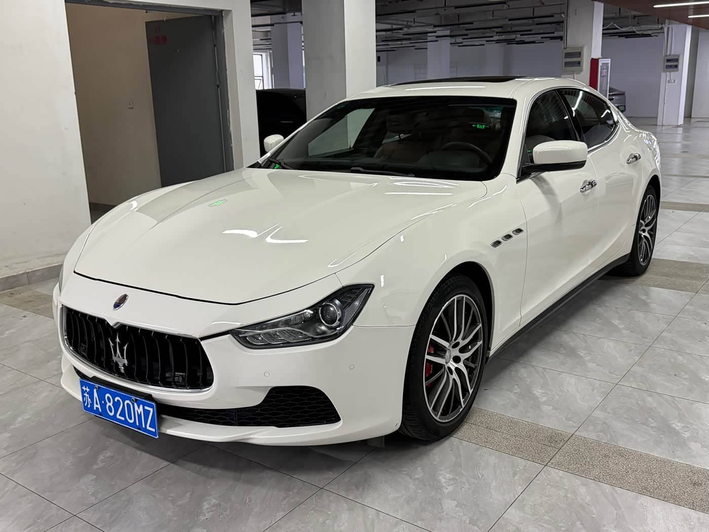 Maserati Ghibli