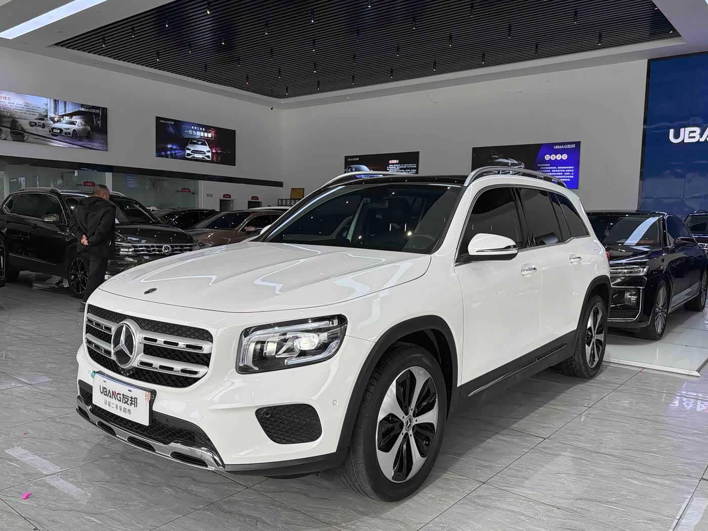 Mercedes-Benz GLB