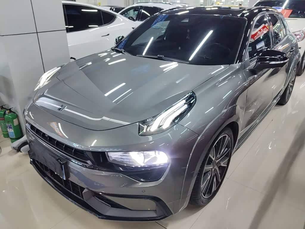 Lynk & Co 02 Hatchback