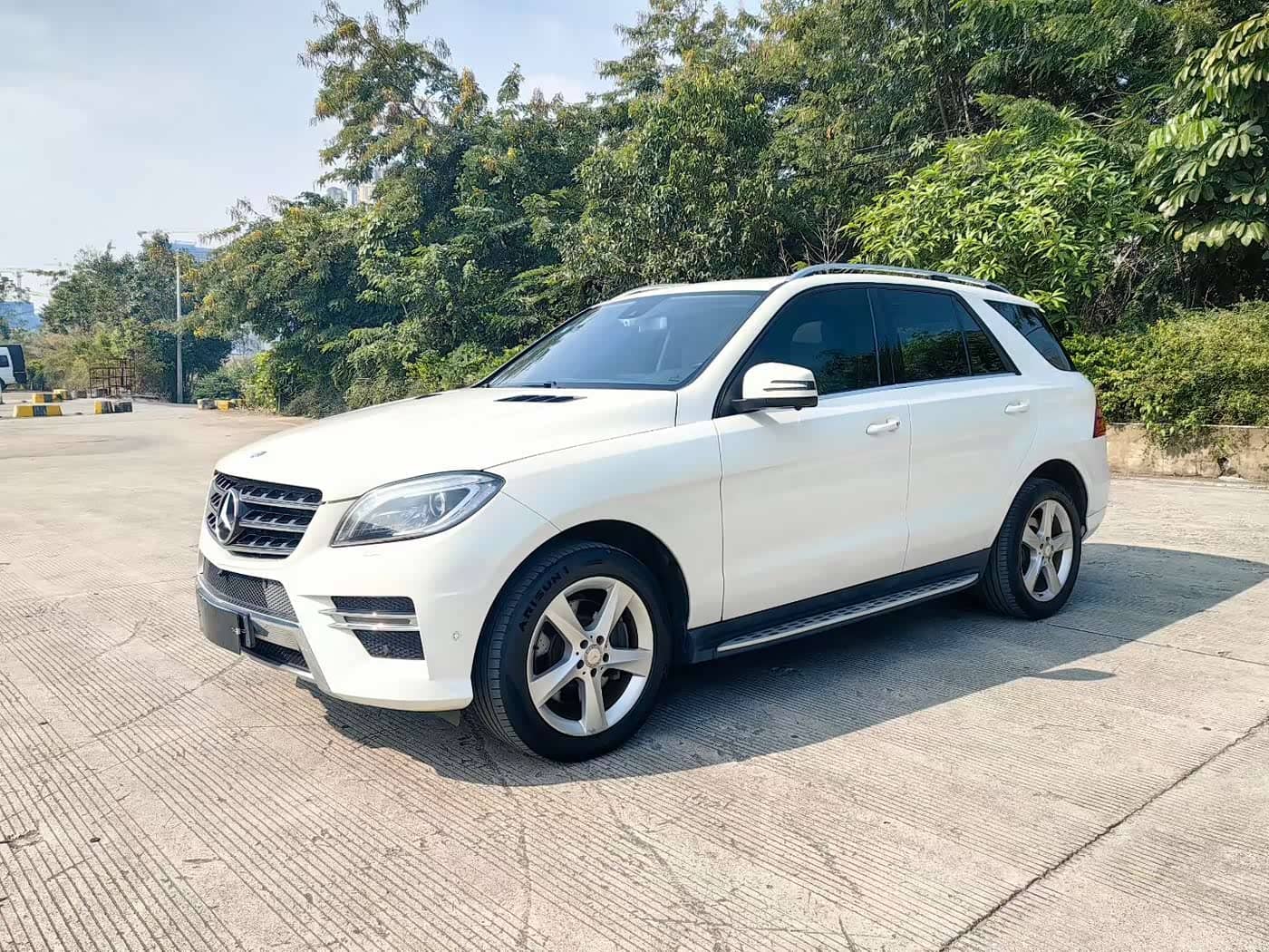 Mercedes-Benz M-Class