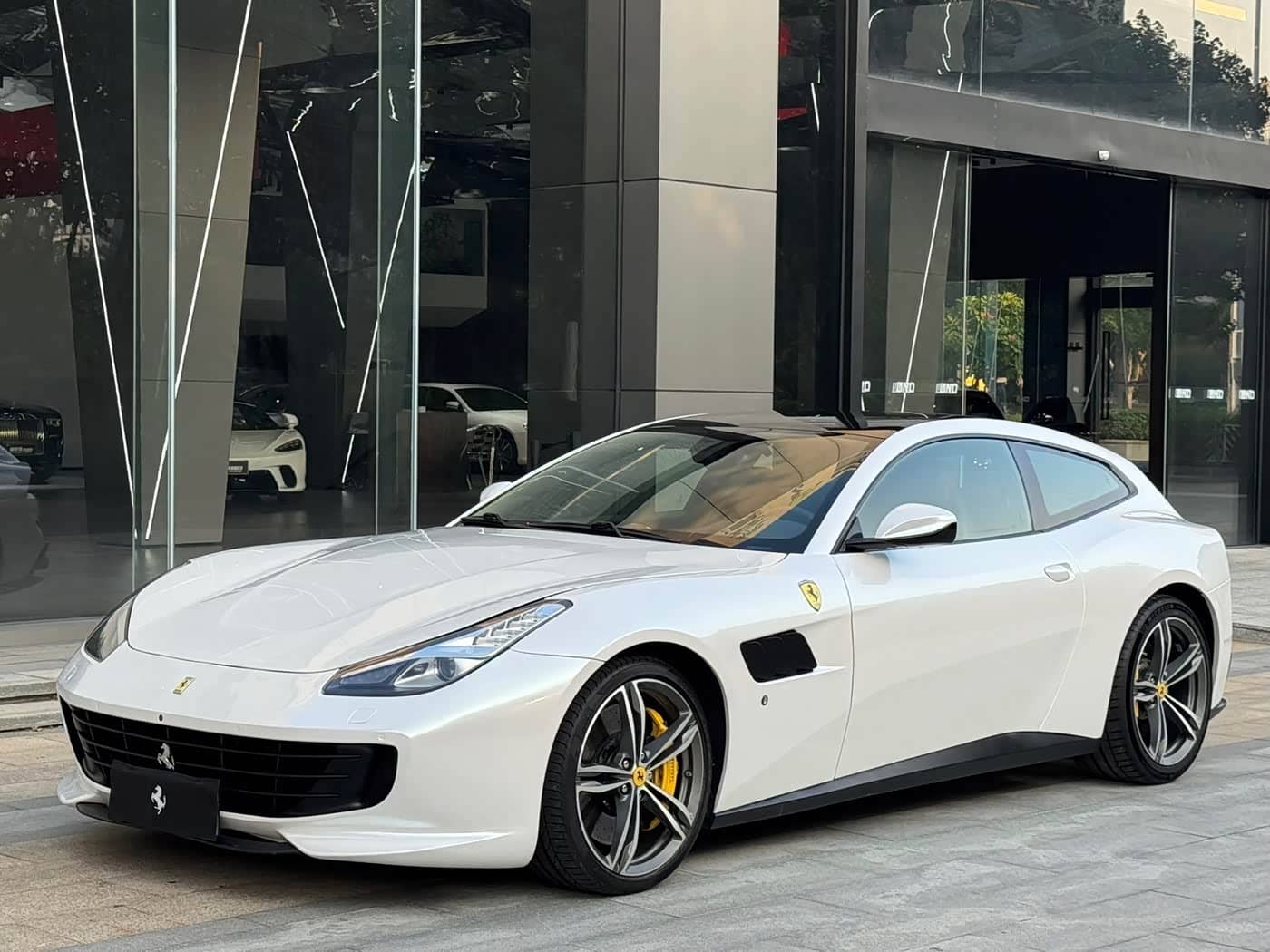 Ferrari GTC4Lusso