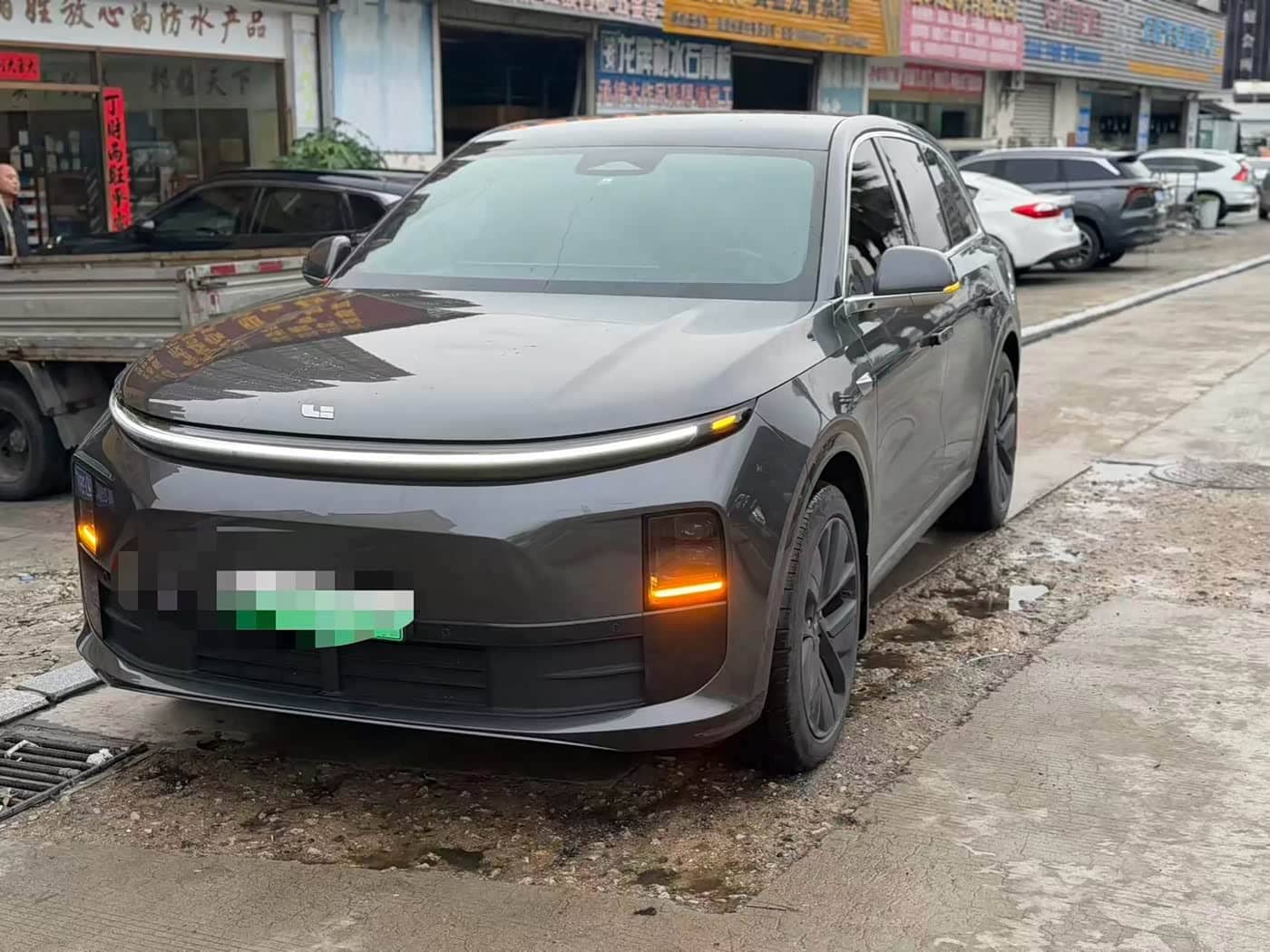 Li Auto L6