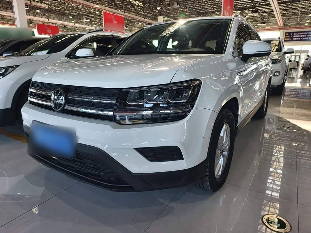 Volkswagen Tharu