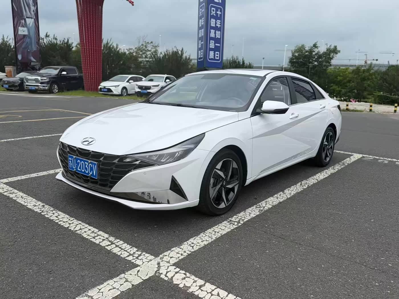 Hyundai Elantra