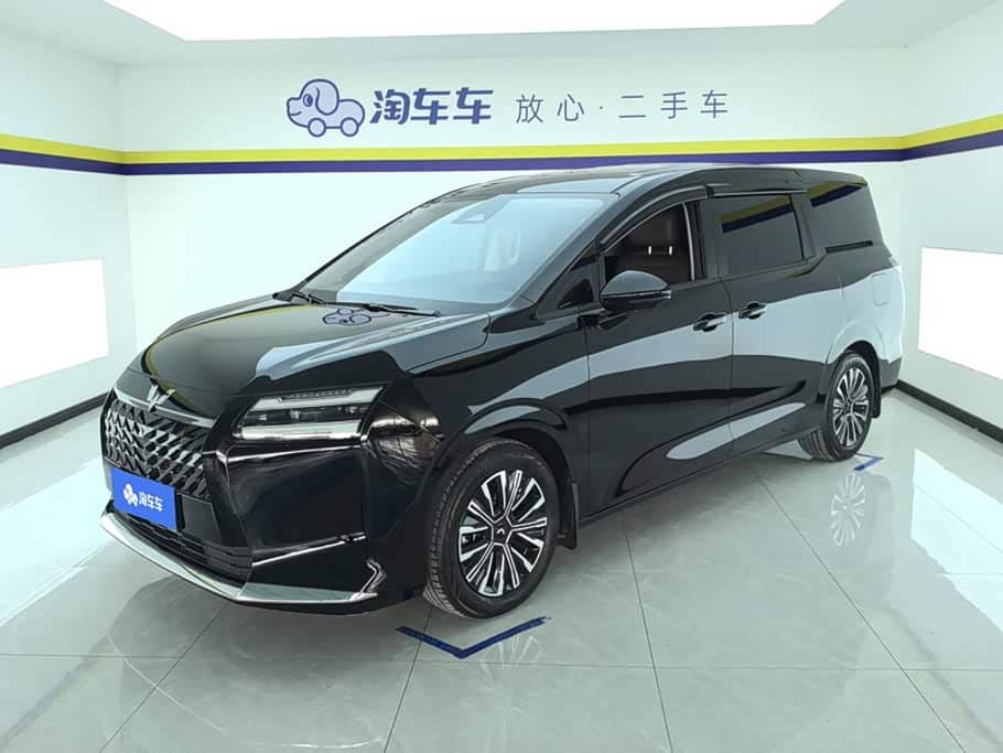 Wuling Motors Xingguang 730 New Energy