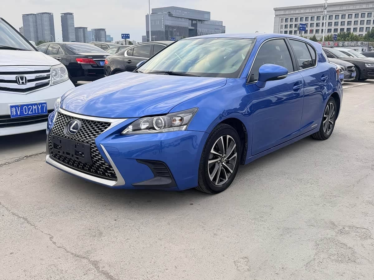 Lexus CT