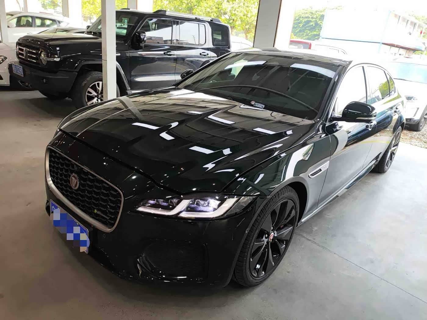 Jaguar XFL