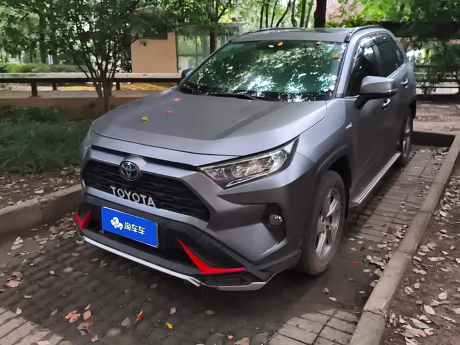 Toyota RAV4 Rongfang