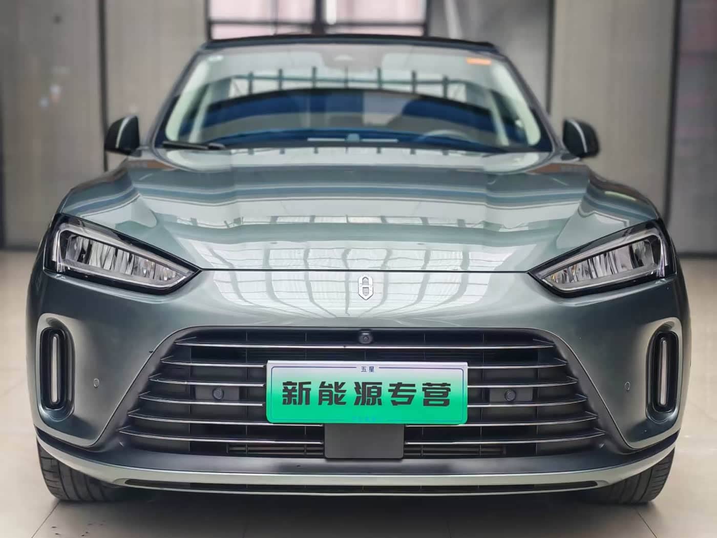 AITO Wenjie AITO M5