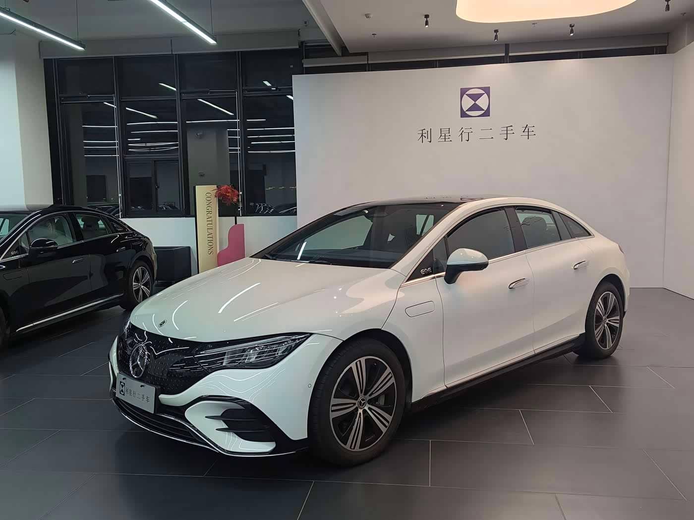 Mercedes-Benz EQE