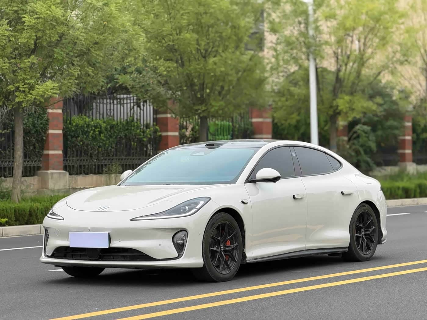 IM Motors IM L6