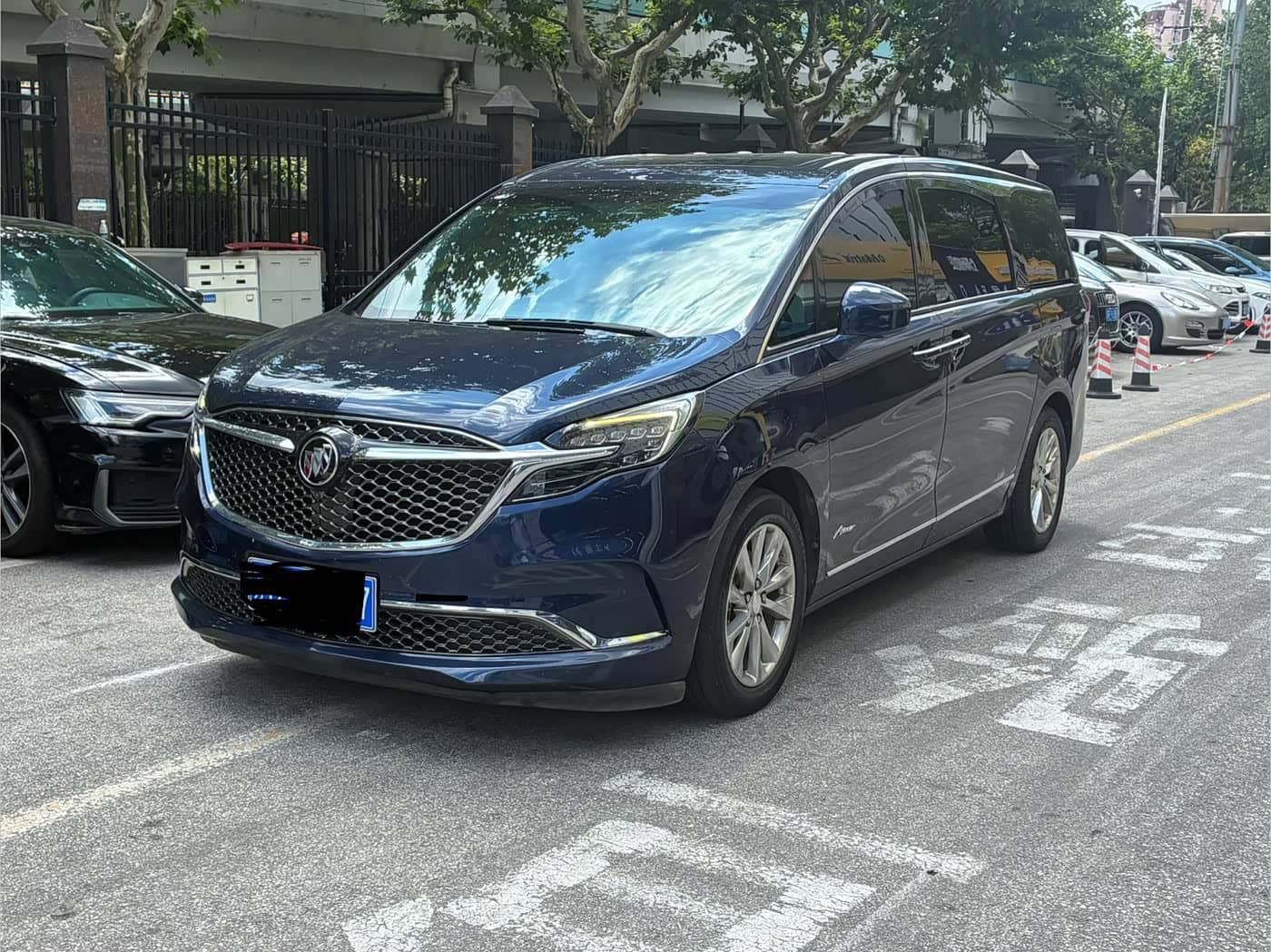 Buick GL8
