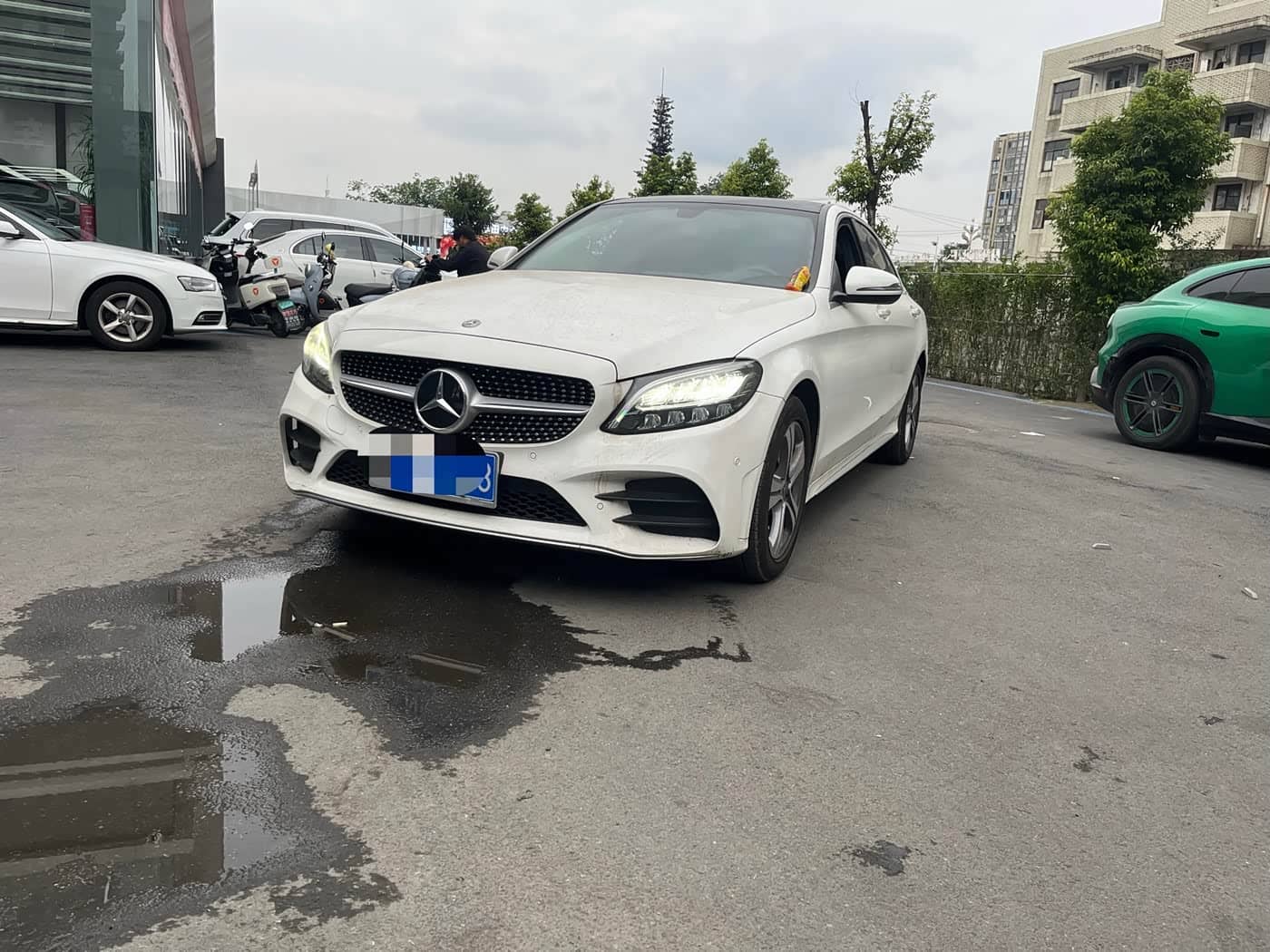 Mercedes-Benz C-Class