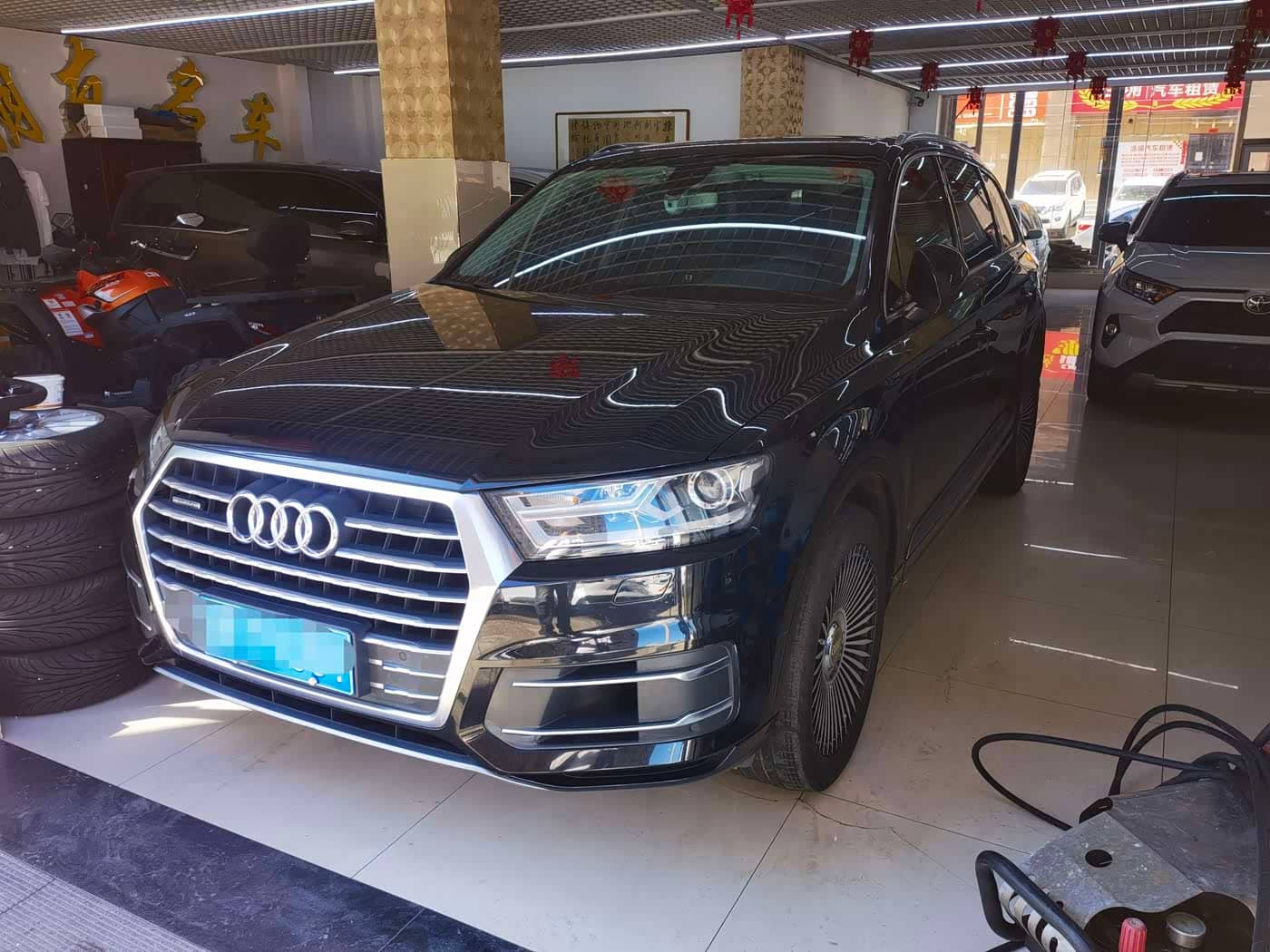 Audi Q7