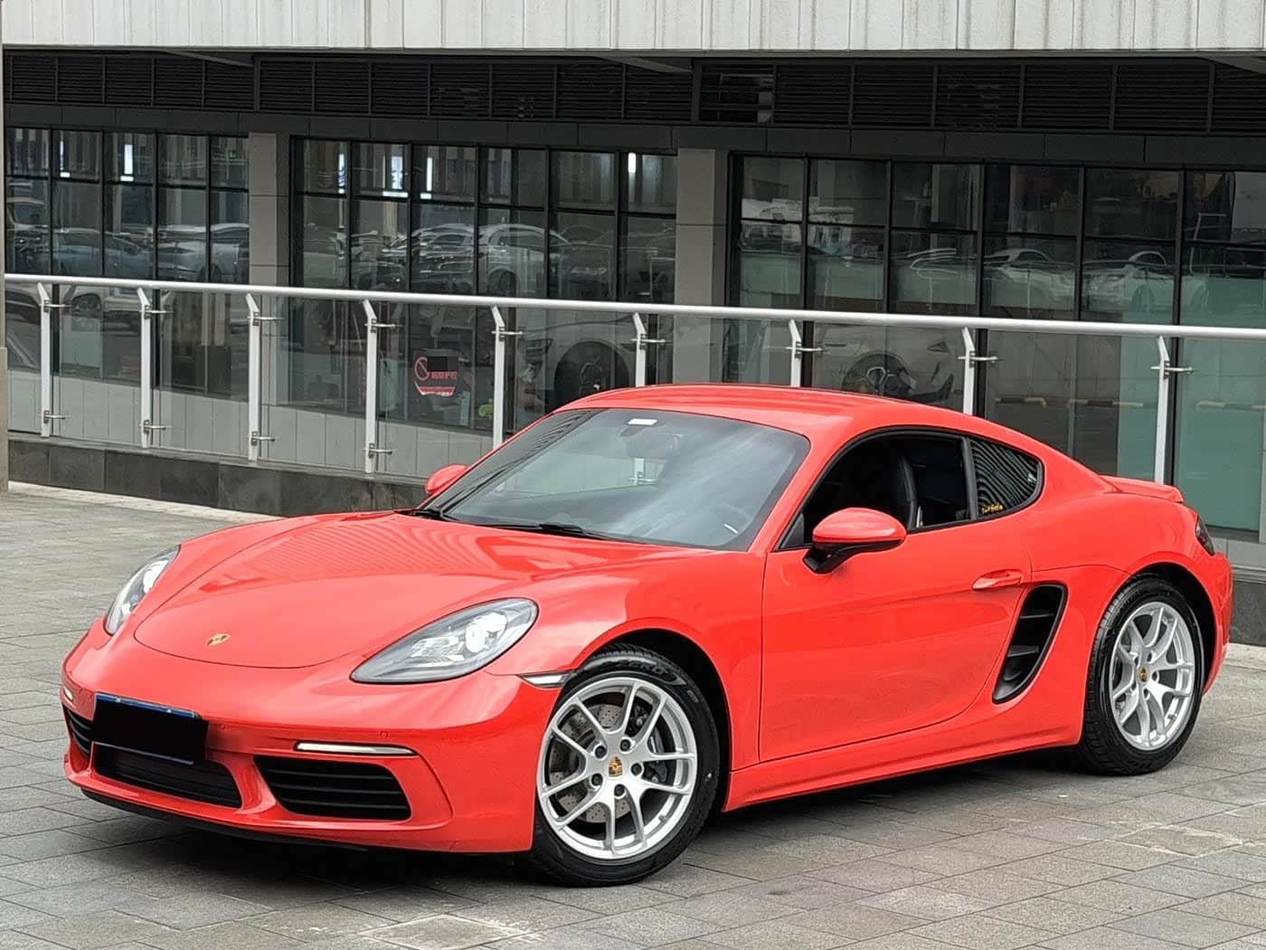 Porsche 718