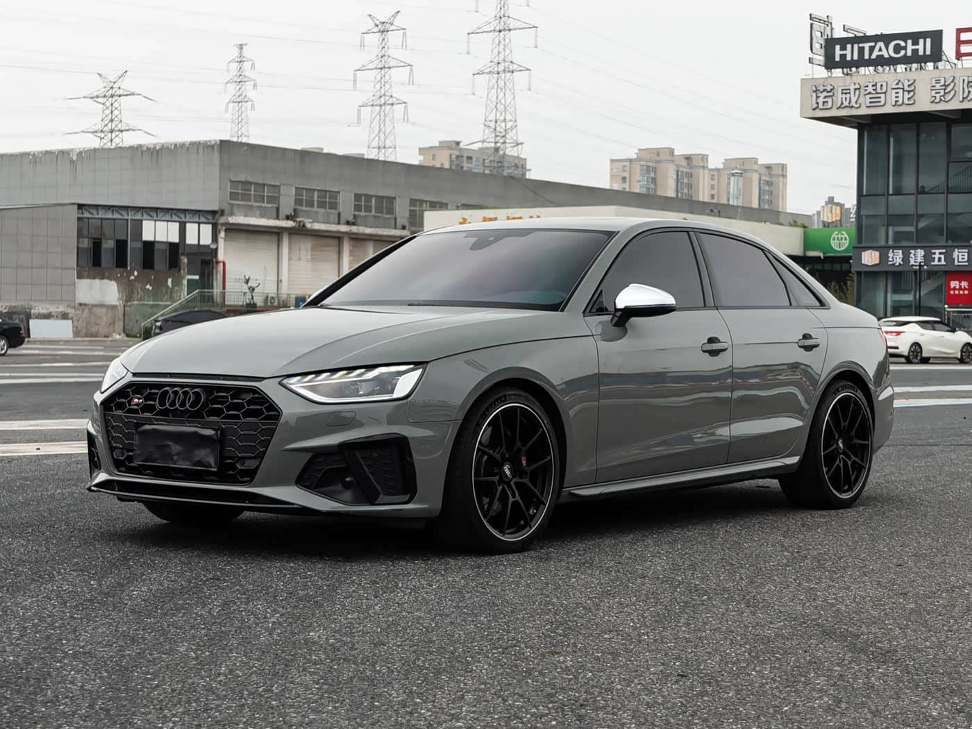 Audi S4